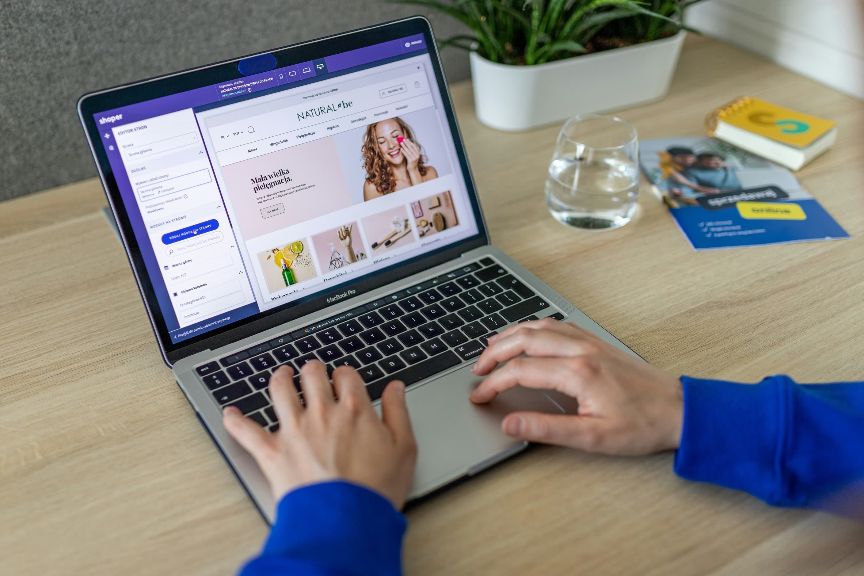 Building Scalable E-Commerce Platforms